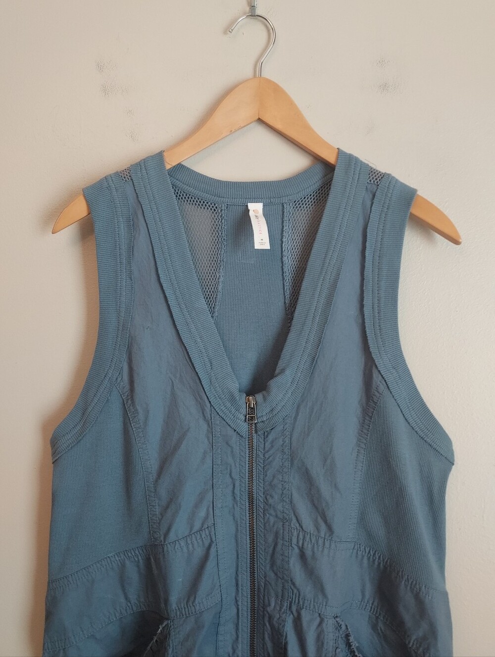 Anthropologie Daily Practice Trek Utility Sleeveless Active Dress Size Medium - Picture 5 of 12